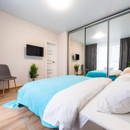 Шикарные Апартаменты, Ревудского 40В, 3 Мин Пешком М Харьковская Kiew Exterior foto